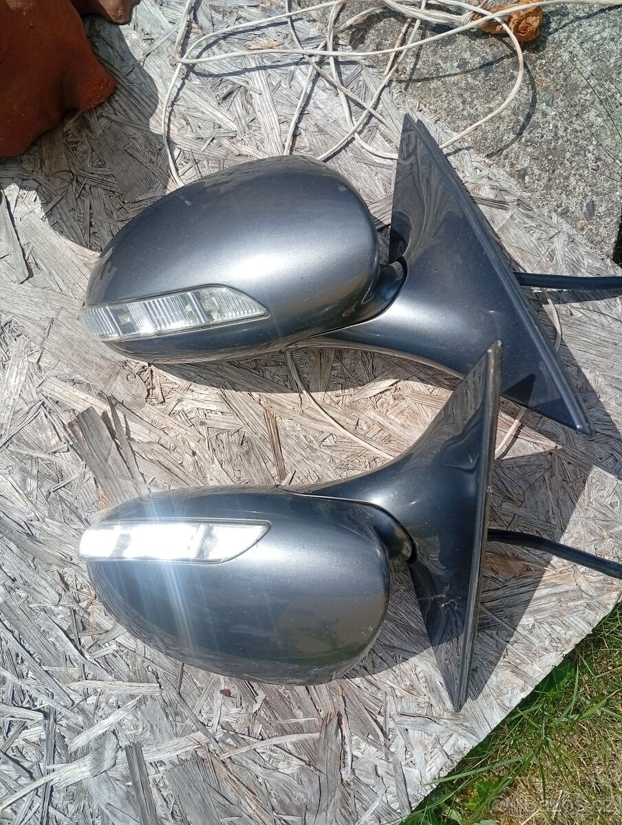 MERCEDES BENZ S, W221, V221 ZRCÁTKA ORIG. NA RV 2005-2010