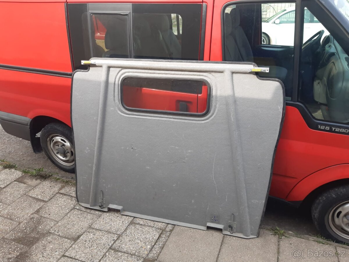 Přepážka Ford Transit