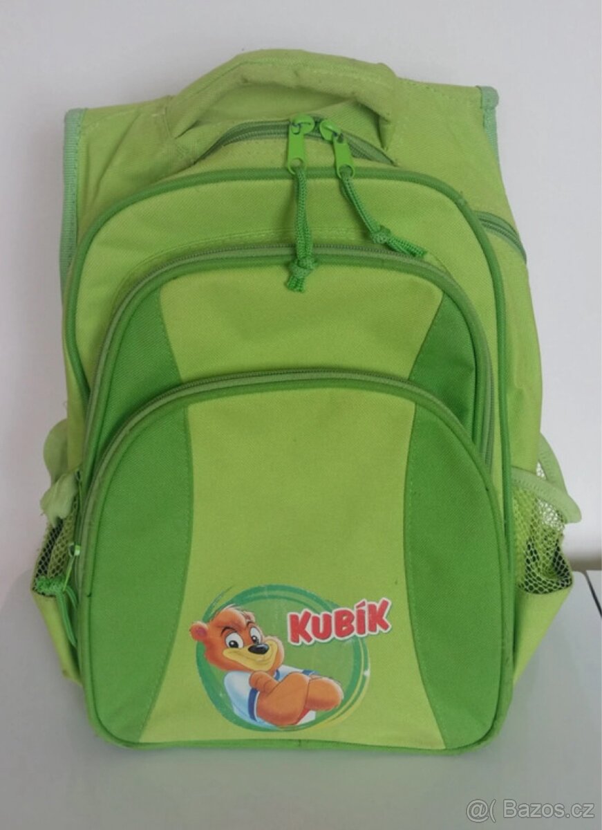 Zelený dětský batoh Kubík