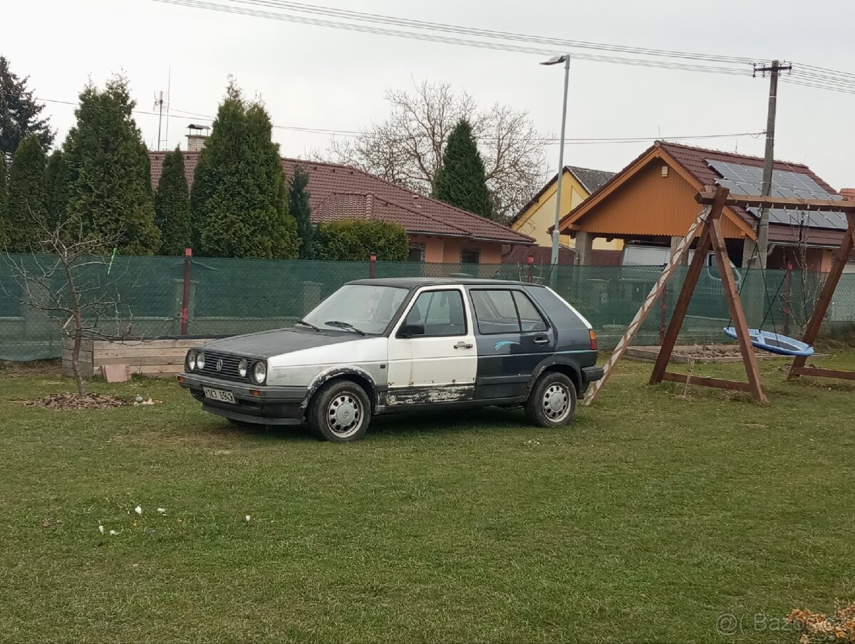 Scháním VW golf MK2
