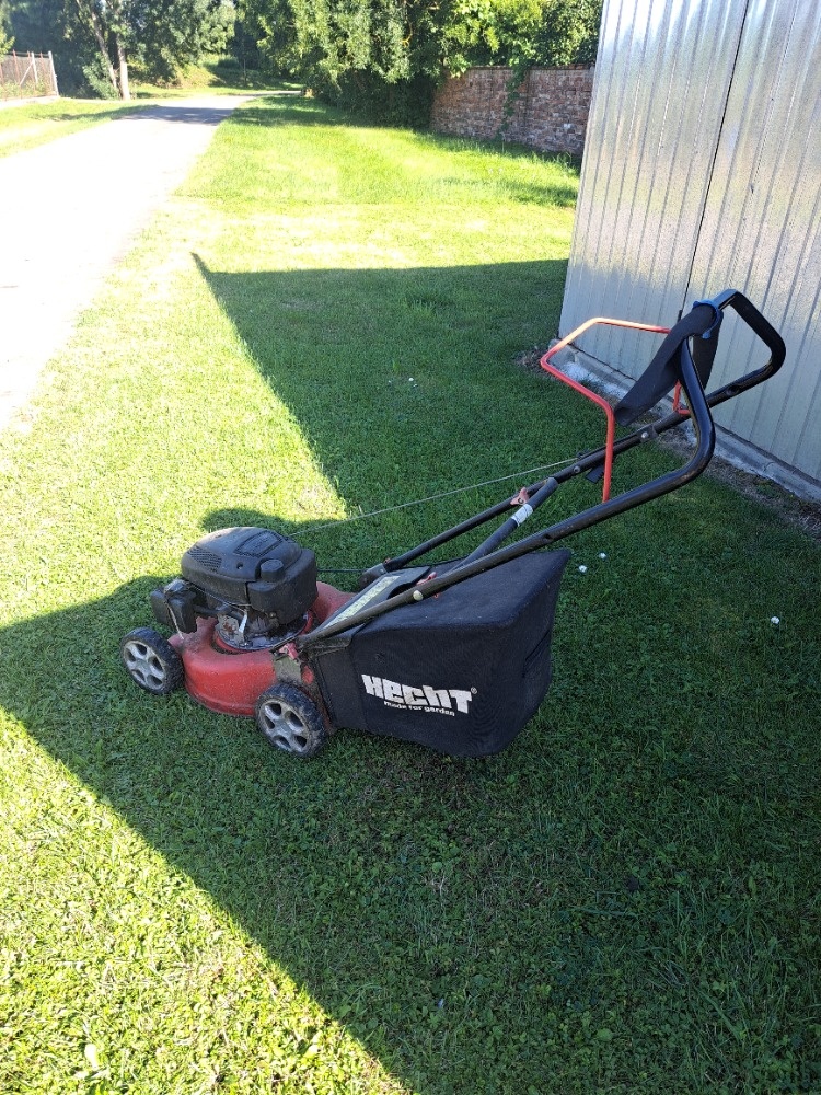 Sekačka HECHT 4040