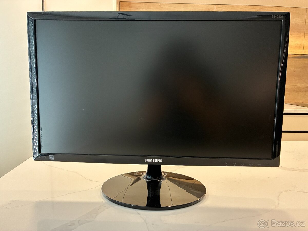 Monitor Samsung Full HD S24D300H