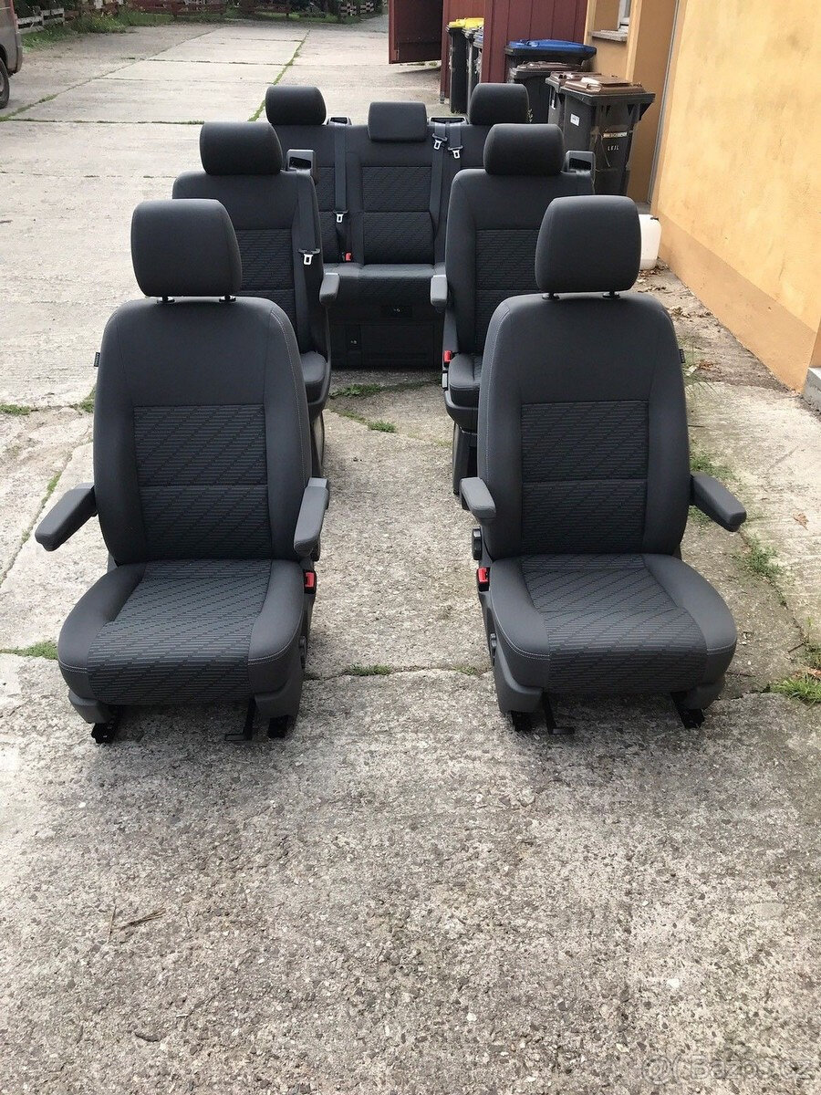 Kompletní interiér VW T5T6