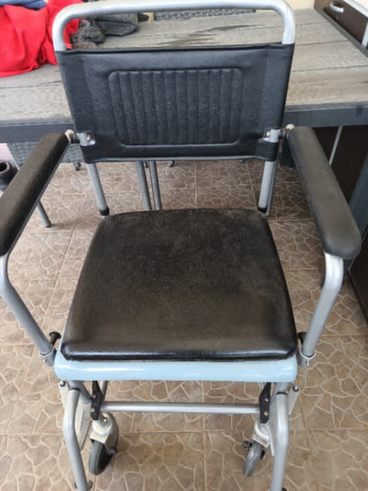 prodám invalidní vozik