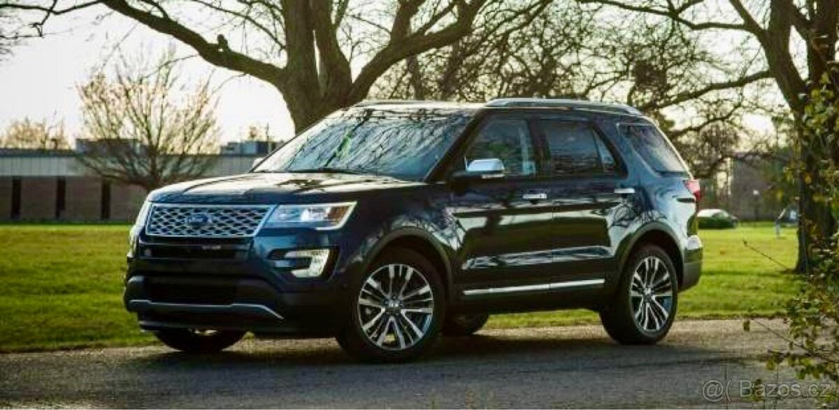 FORD EXPLORER 3.5 EcoBoost V6 4WD AT Platinum