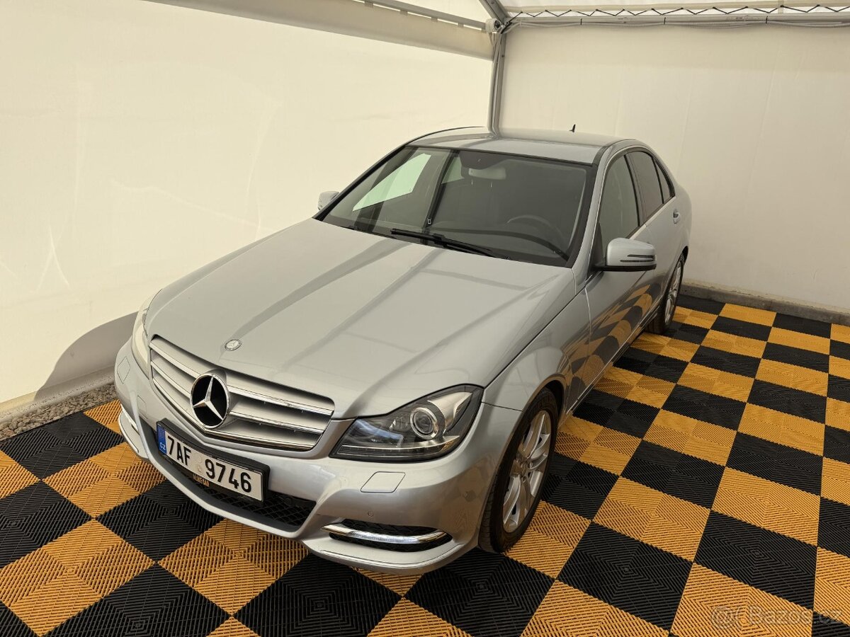Mercedes-Benz Třídy C, 220Cdi 125kw 7-G CZ