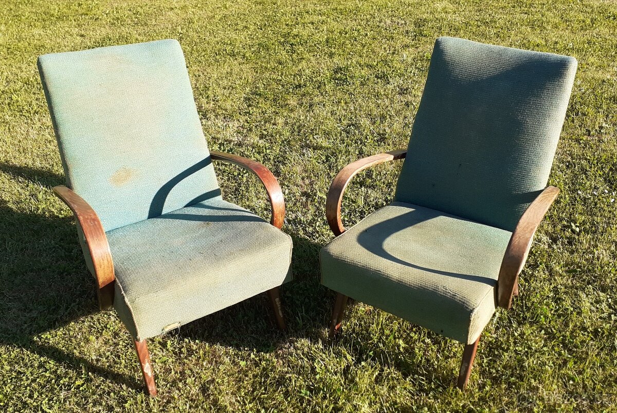 2 x křeslo J. Halabala