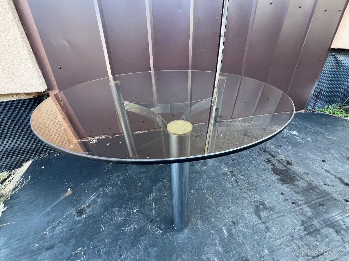 Konferenční stolek skleněný