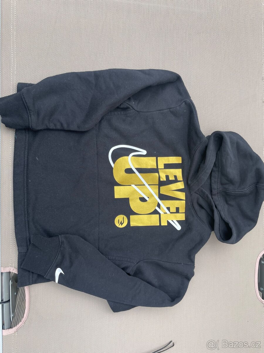 Nike dětská mikina 128-140