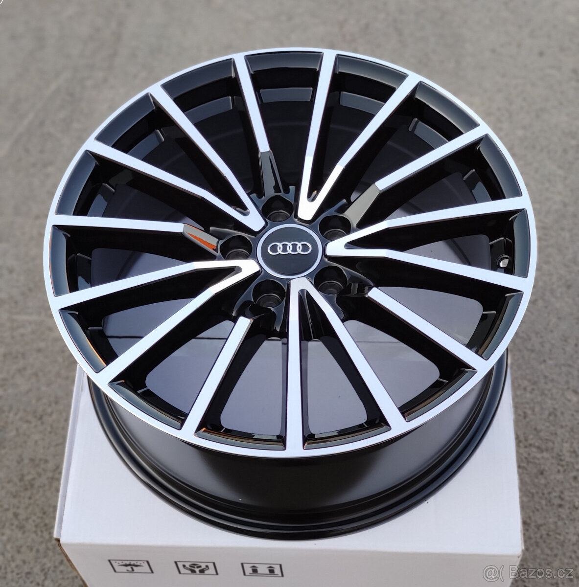 alu kola 5x112 r18 -- 5X112 R18