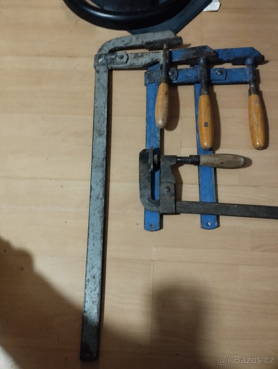 Prodám truhlářské svorky 4 kus.