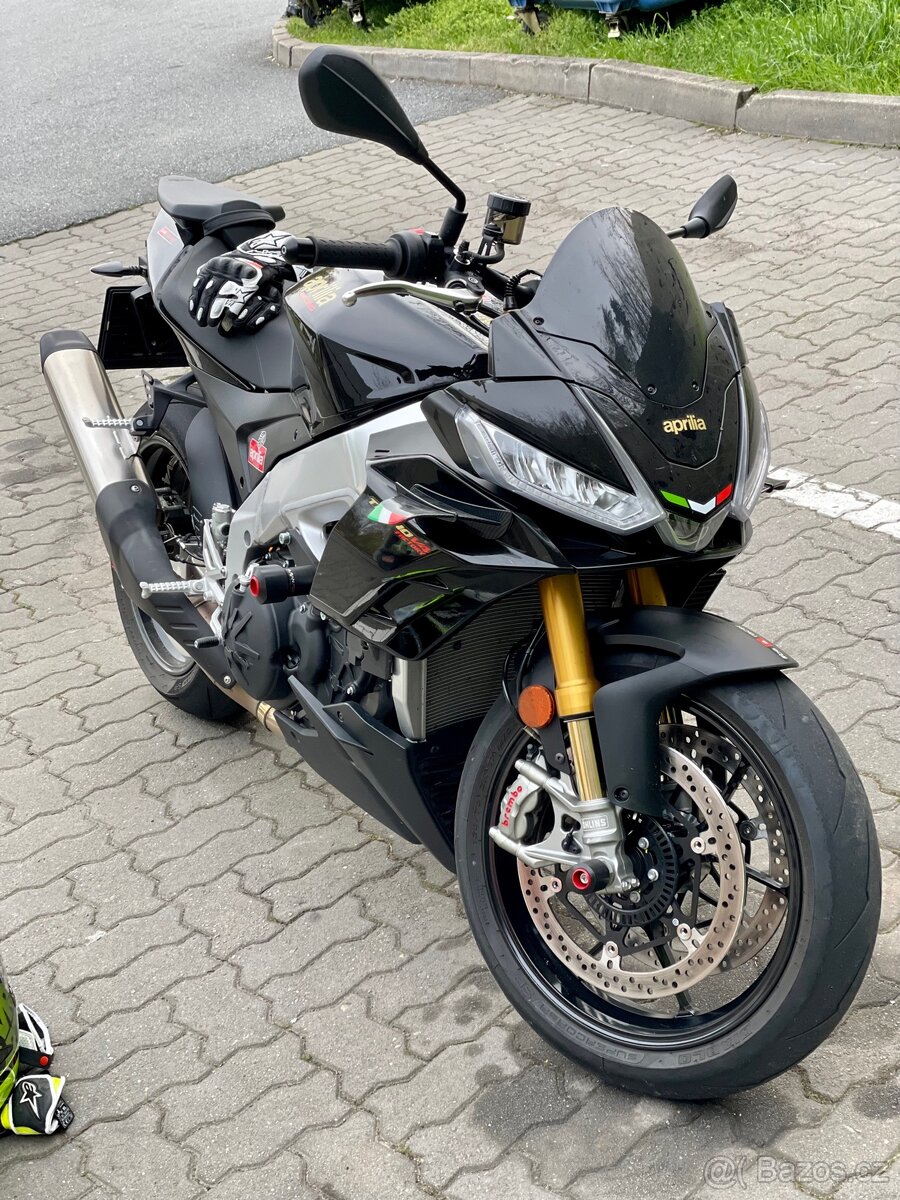 Aprilia Tuono 1100 Factory - koupím