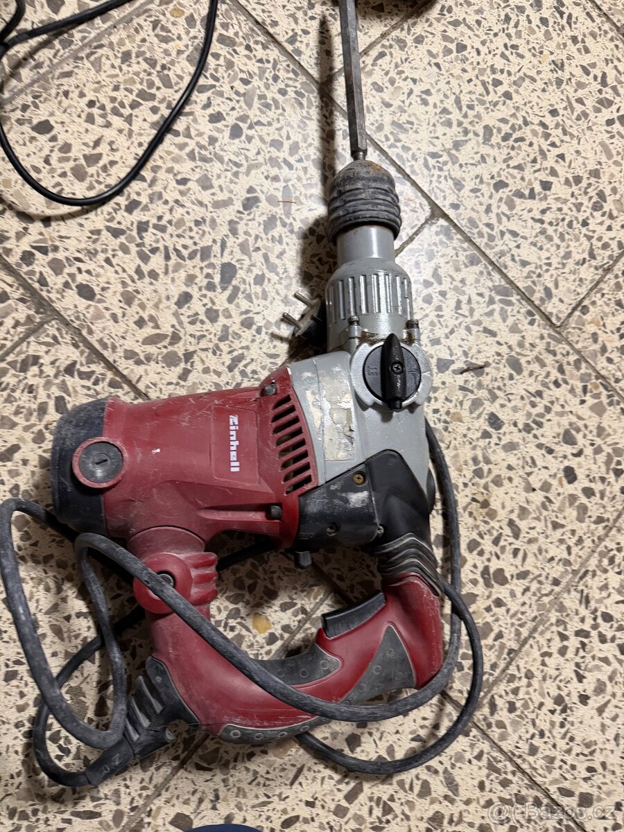 Bourací / vrtací kladivo EINHELL – SDS Plus