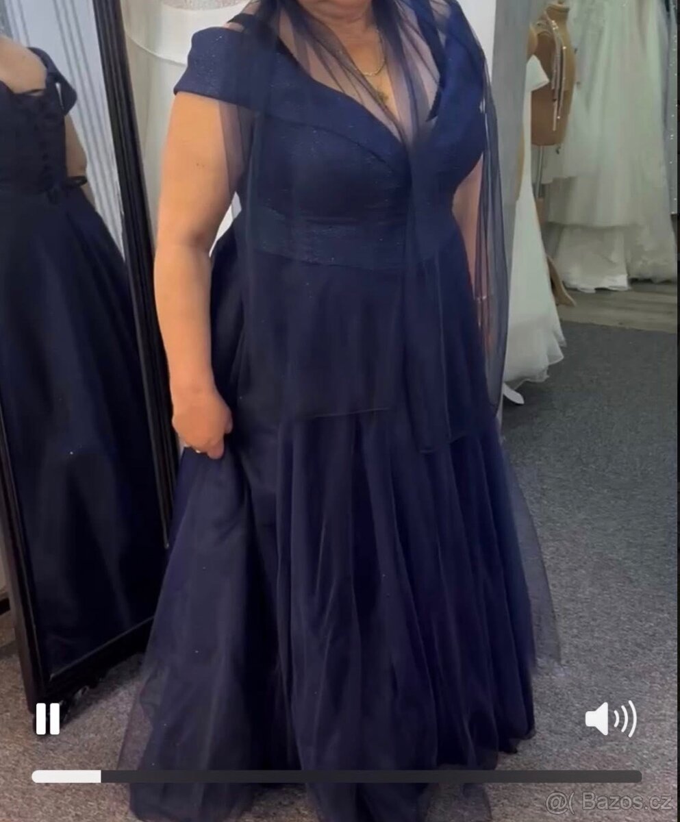 Plesové šaty společenské