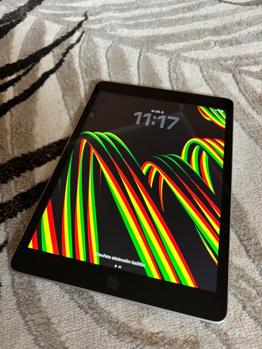 iPad 9. generace 64 GB - Cellular Silver