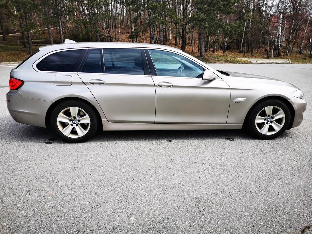 BMW 530 XDRIVE