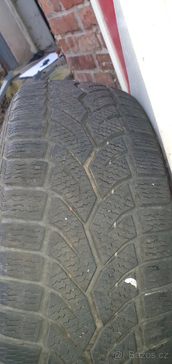 Prodám 2x zimní pneumatiky generál altmax 215/60 r16 99h