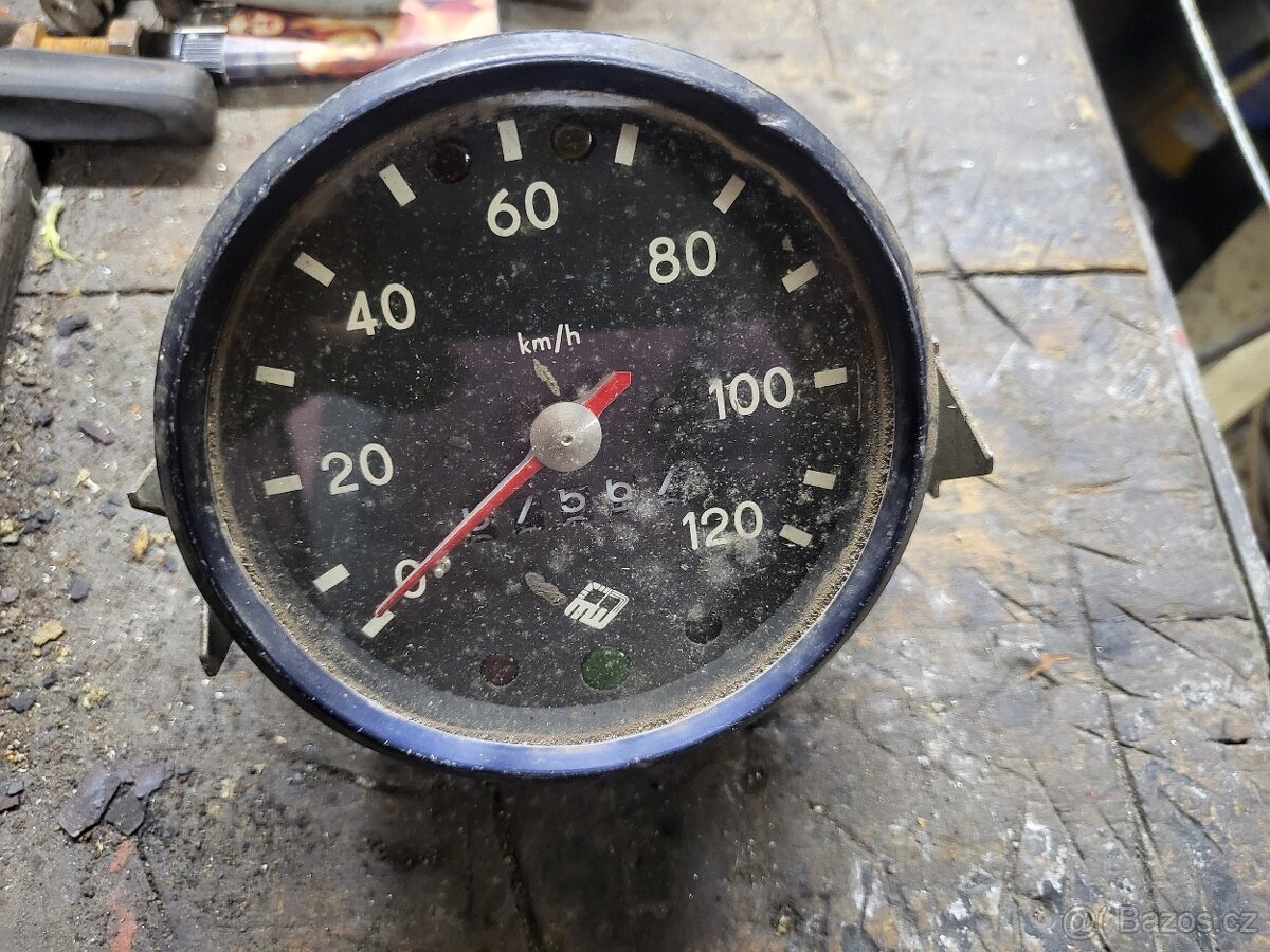 Tachometr trabant