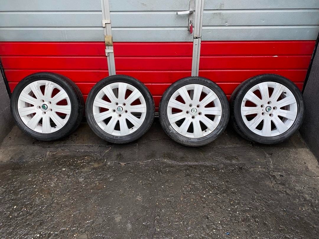 Original ALU kola Škoda 17" 6J ET45 + zimní pneu 225/45/R