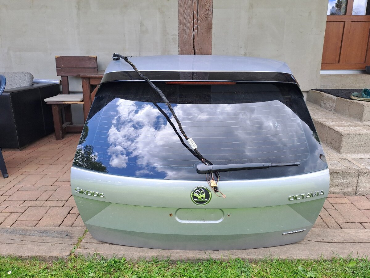 Škoda Octavia III 3 kombi páté dveře