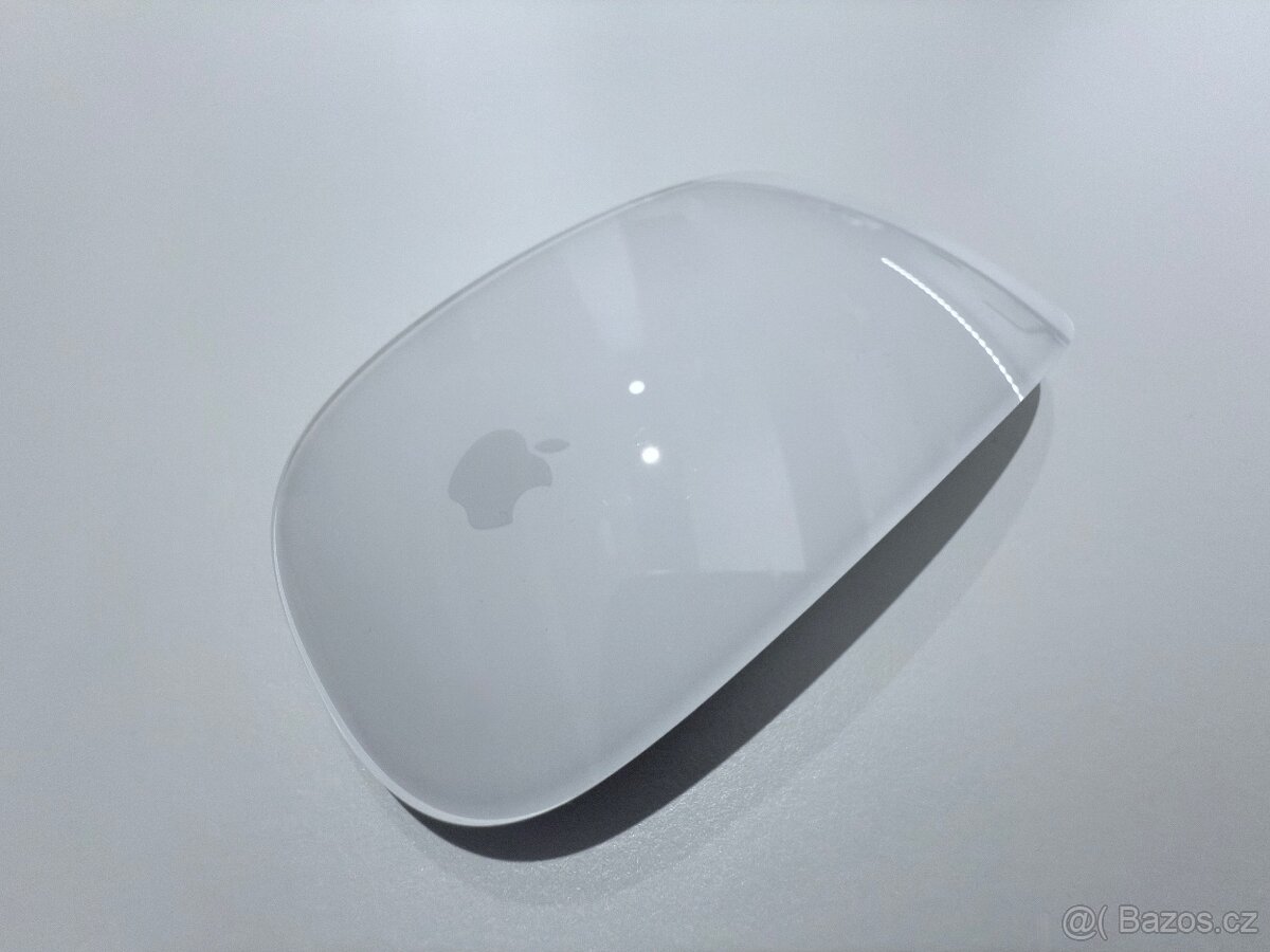 Apple Magic Mouse (bílá, Lightning konektor) - jako nová