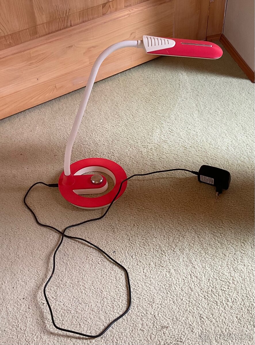 Stolní lampa