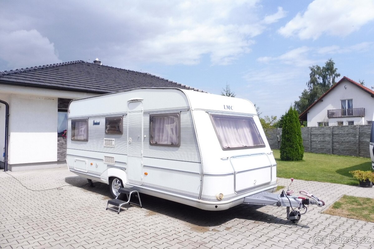 LMC Dominant 510  R.v. 2004 Mover + Stanová předsíň