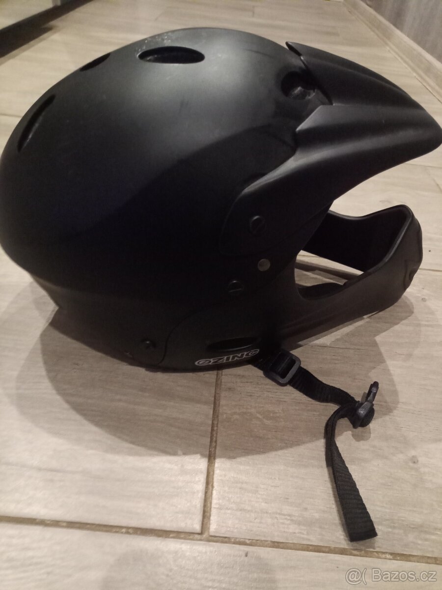 MTB helma