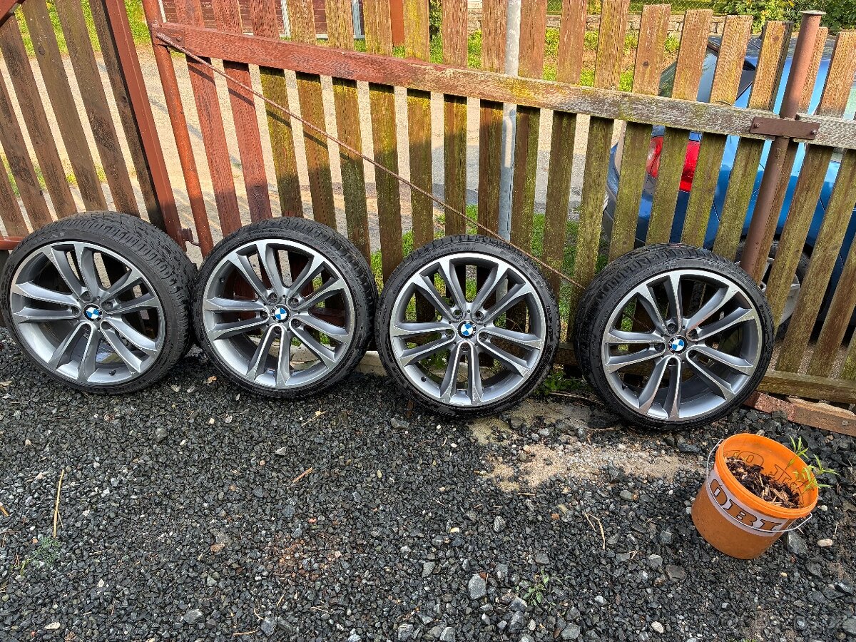 Alu BMW R19 19x9.0J (255/30ZR19)
