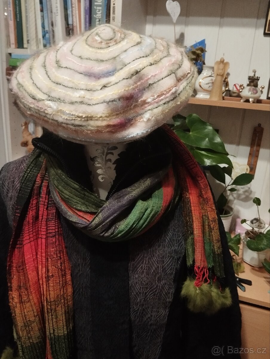Teplou zimní bundu oděvní originál Ateliér Donát