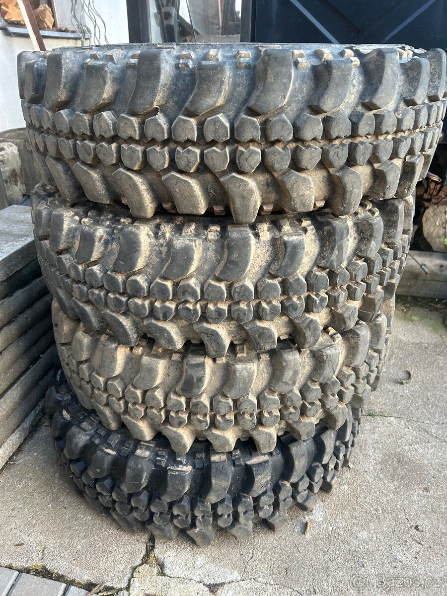Offroad pneu vraník T3