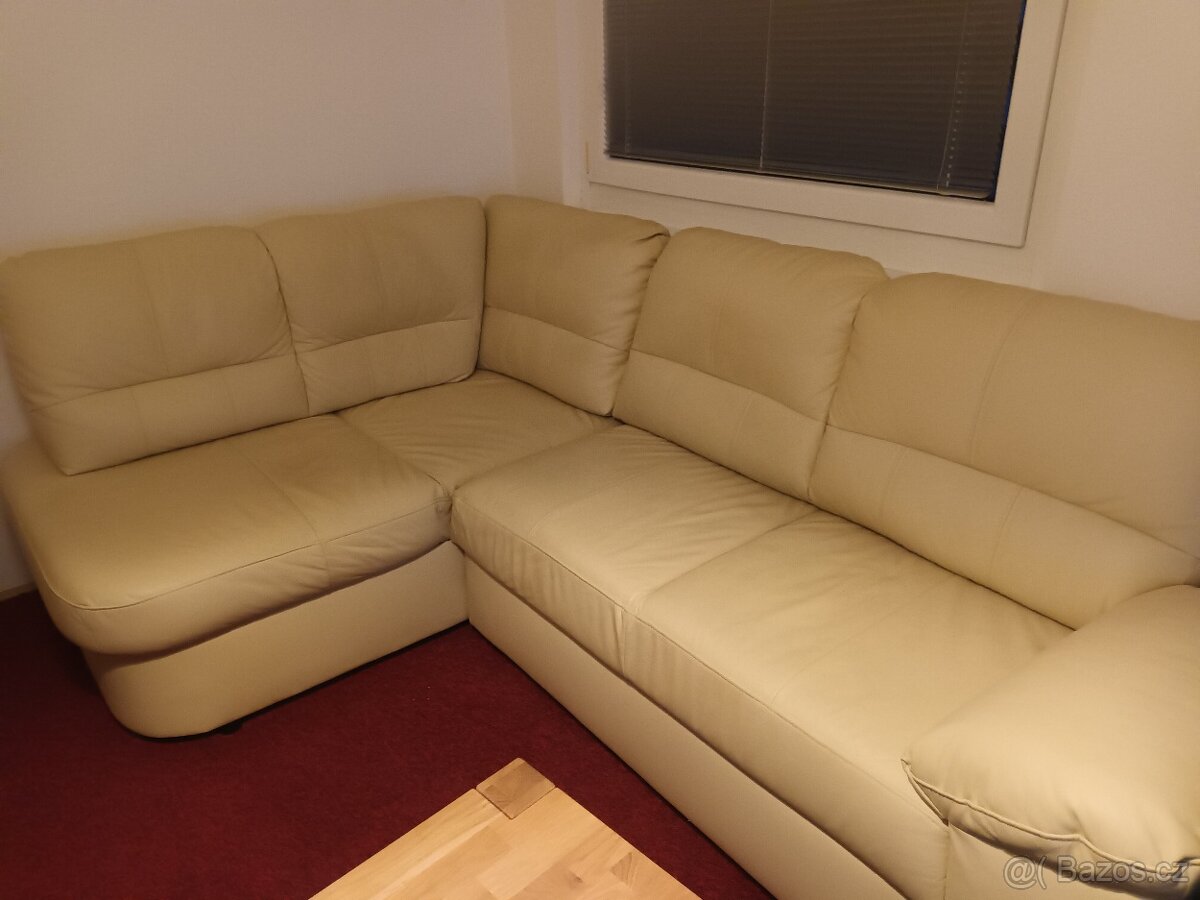 Rohová kožená sedačka