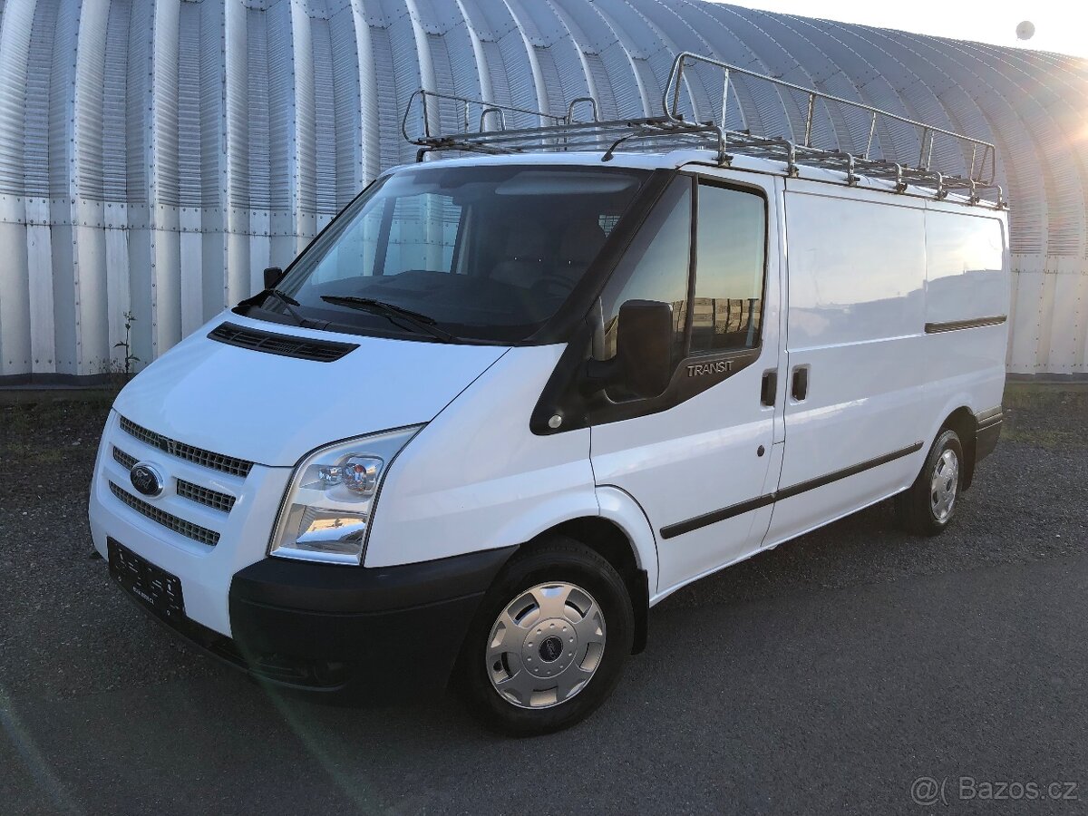 Ford tranzit L2H1 r.v 2012 2.2 tdci 92Kw 2x šoupačky 6rychlo