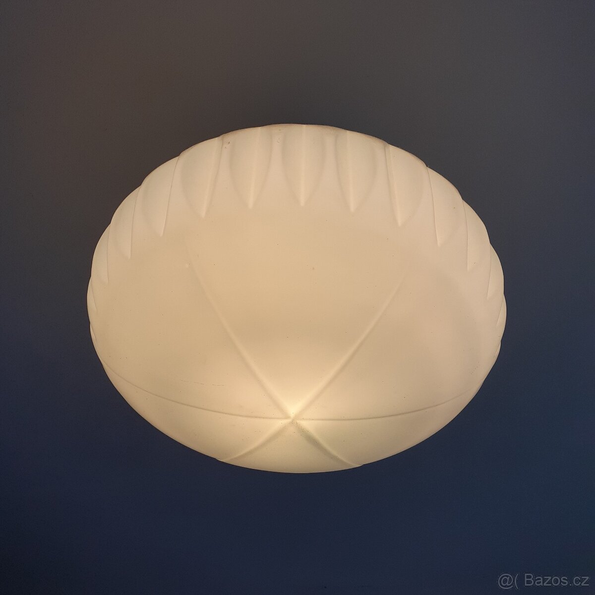 velké svítidlo opál Československo rarita Brno