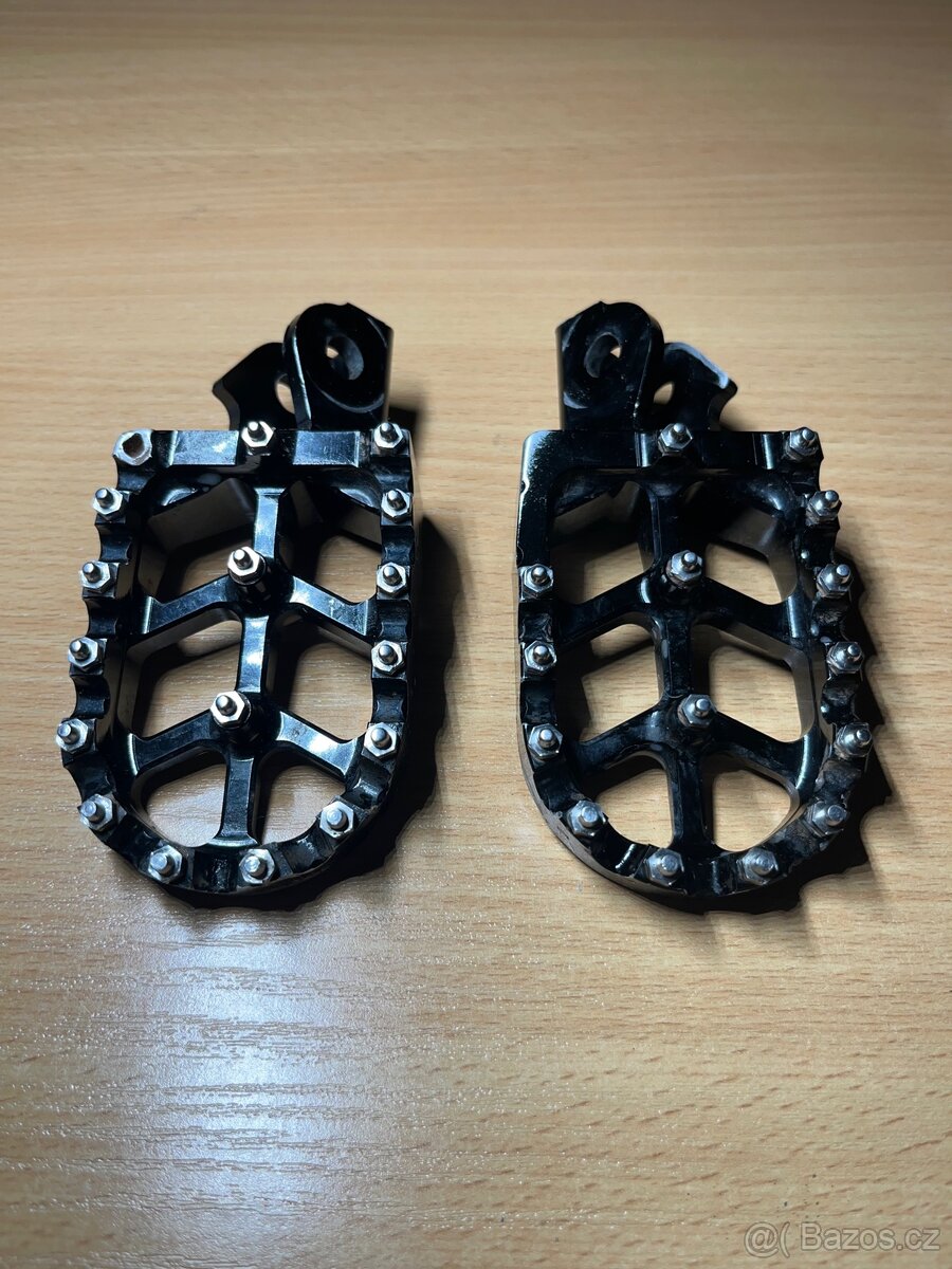 SURRON LBX stupačky