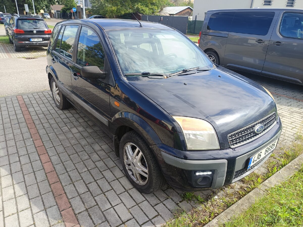 Ford fusion 1,6 TDCi , 66kw 2007, 256tis.km