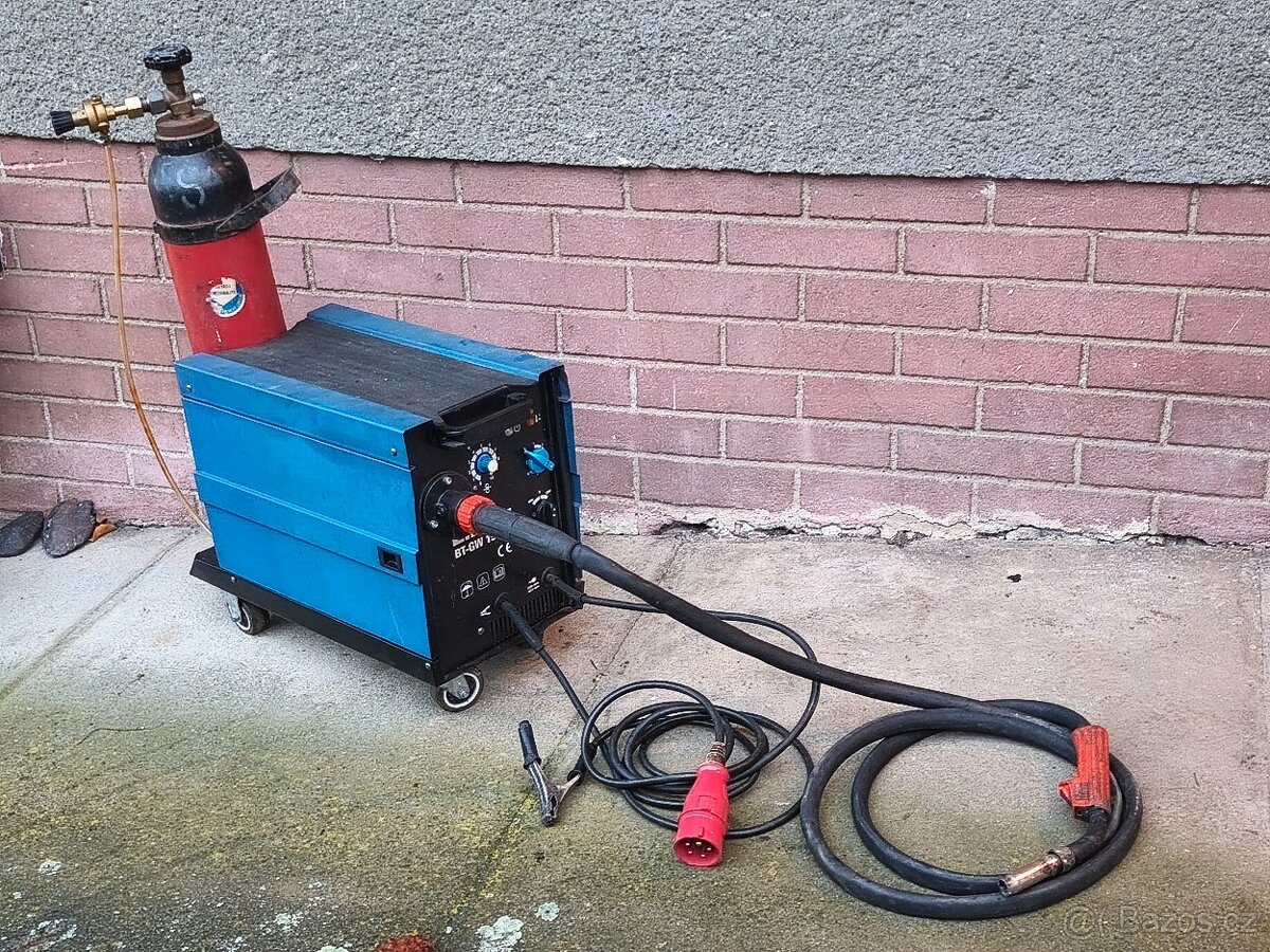 Prodám co2 svářečku EINHELL BT-GW 190 D.(MAX 190 A) + BOMBA