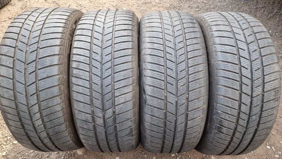 Zimní pneu 215/55/16 Barum