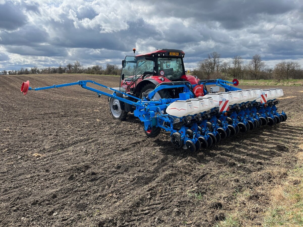 přesný secí stroj Monosem NG+ME 12x45cm / 8 x75cm