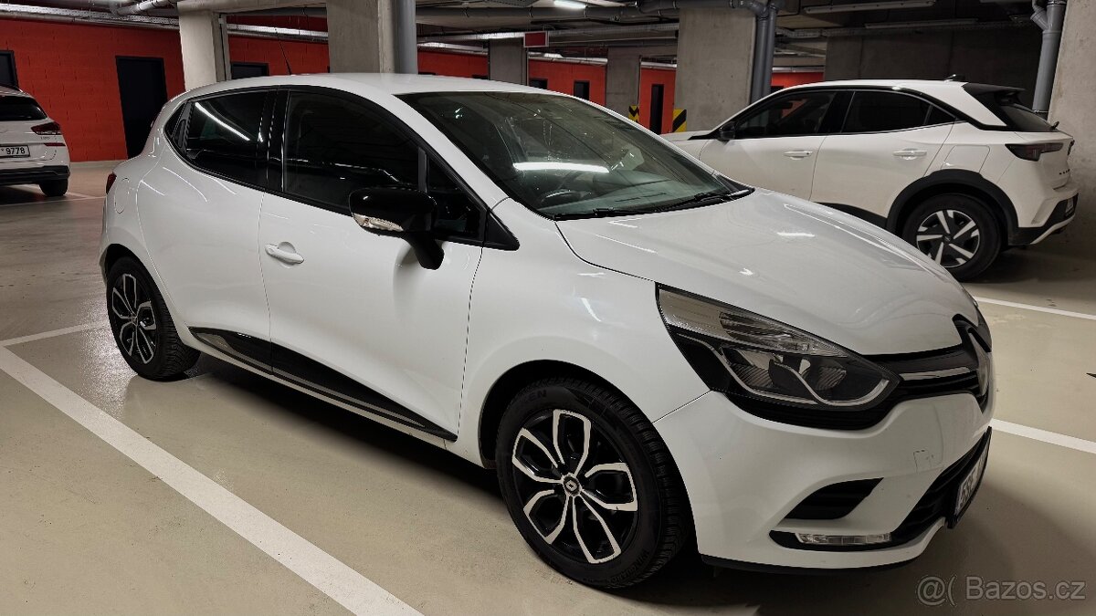 Renault Clio - 2018, benzín, manuál - skvělý stav
