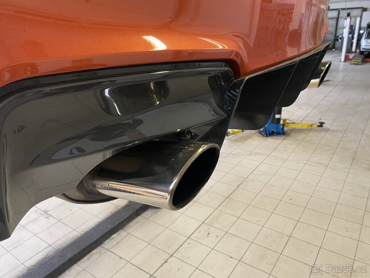 Výfuk BMW 1M Coupé