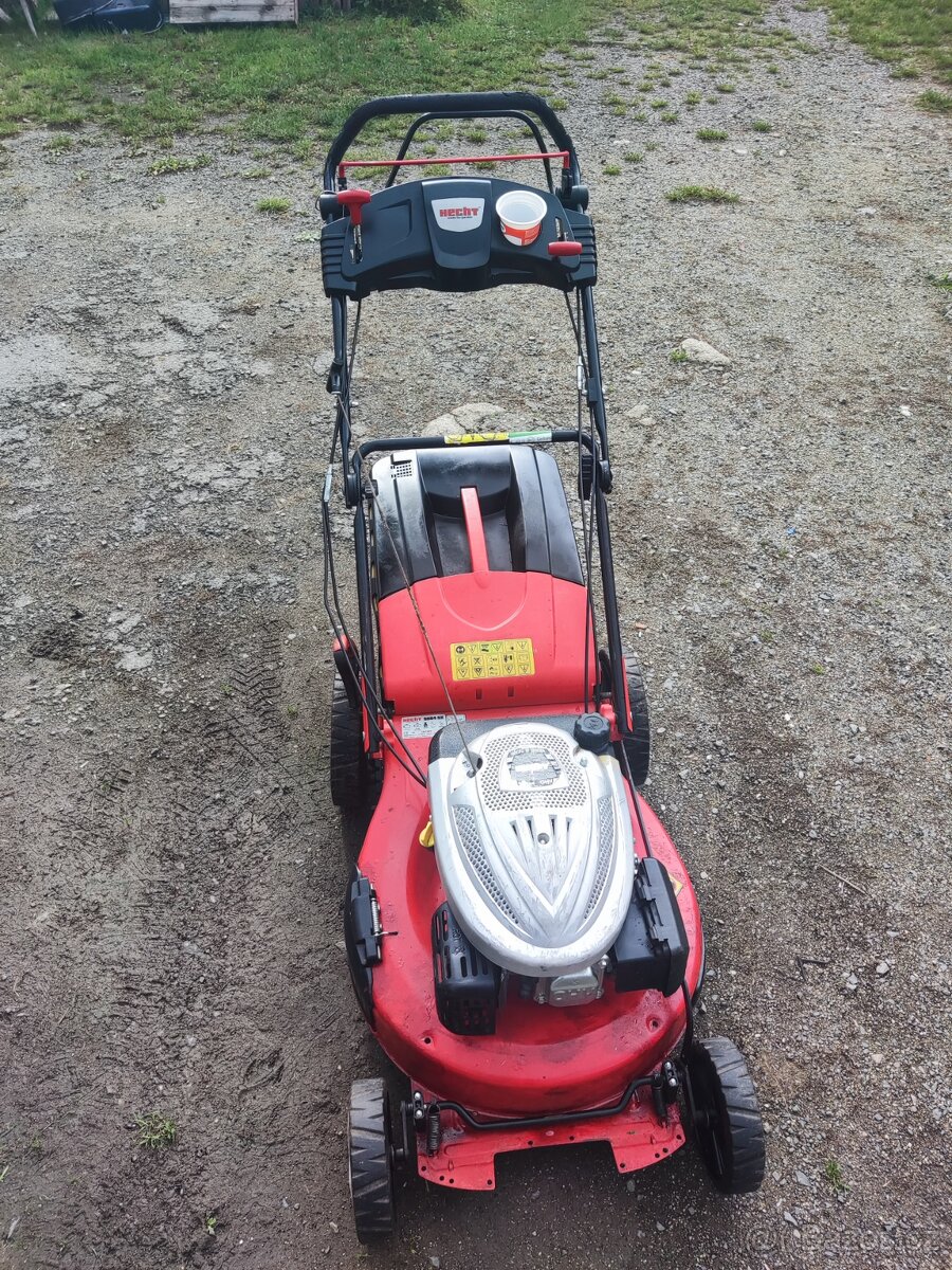 Benzínová sekačka HECHT