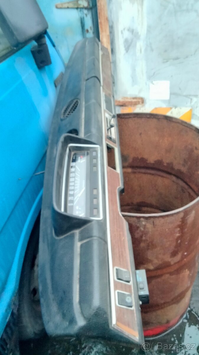 palubovka Lada VAZ 21011 1300