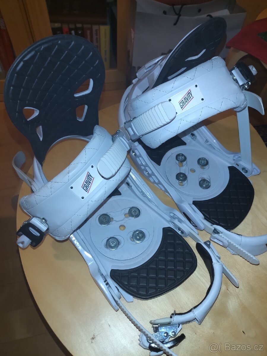 SNB vázání Gravity