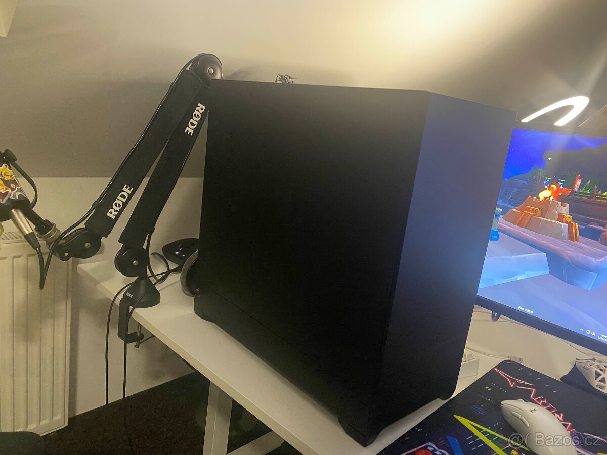 PC Bedna/Case - Fractal Design Pop Silent