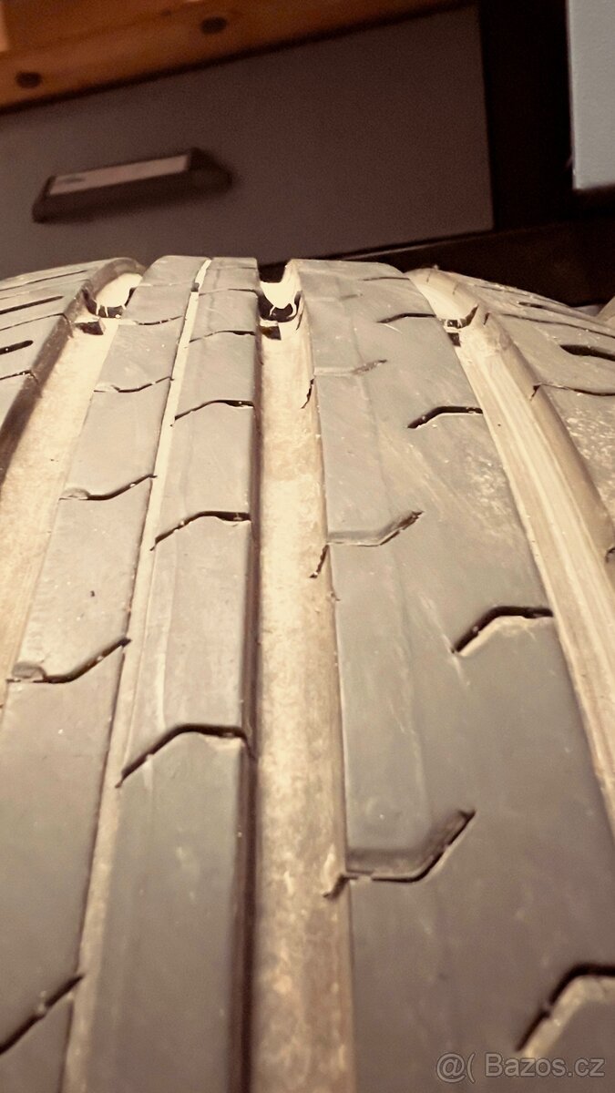 Letní pneu Continental 195/65 R15