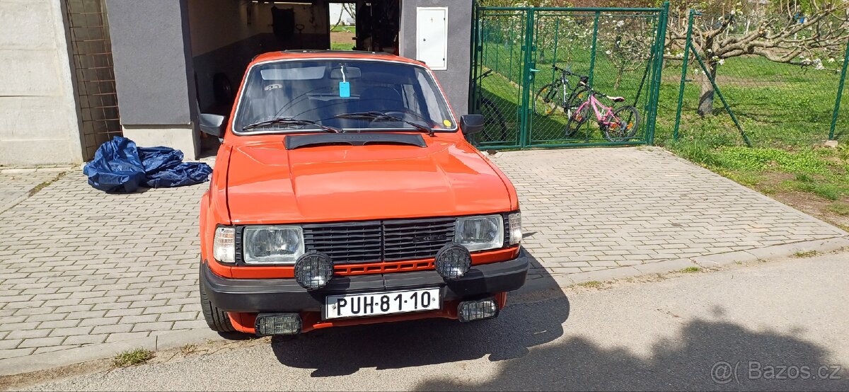 Škoda 120L