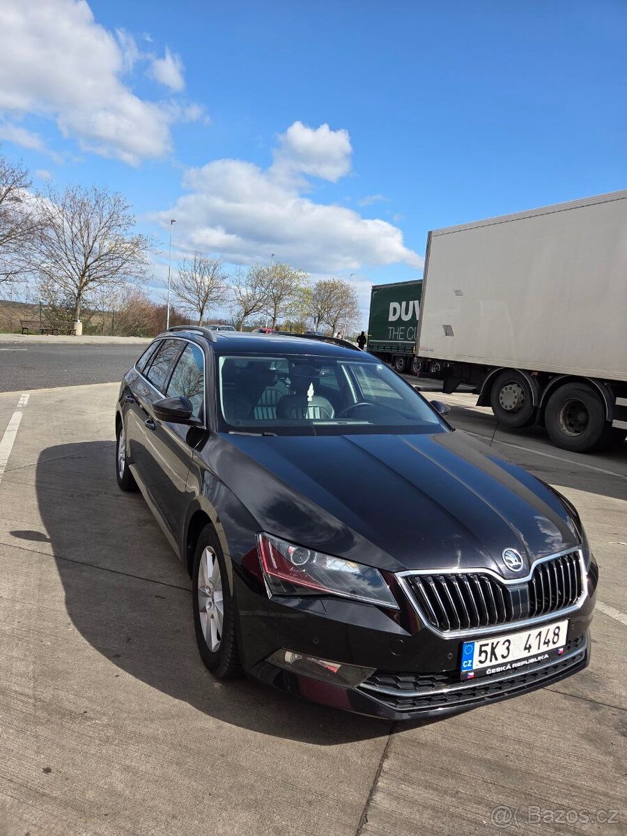 Škoda Superb 3