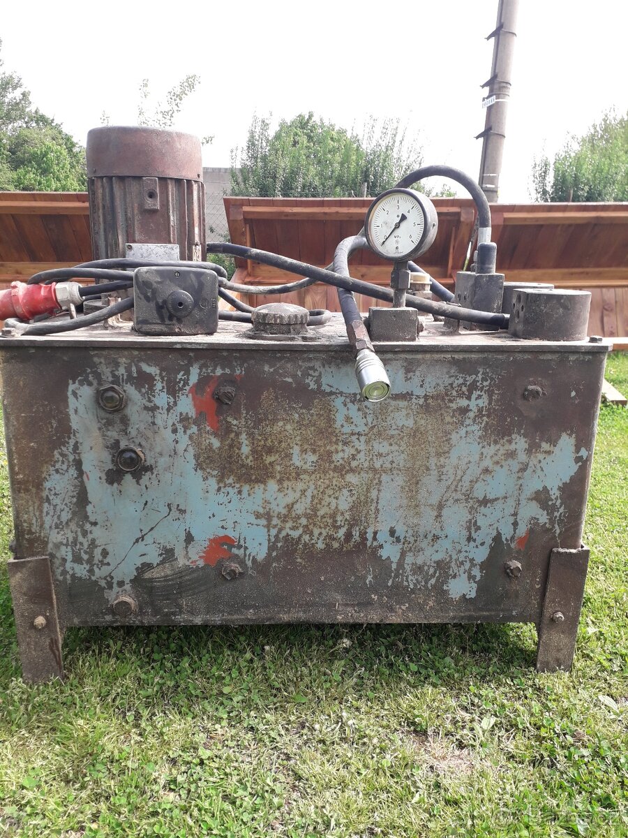 čerpadlo hydraulické štípačka lis