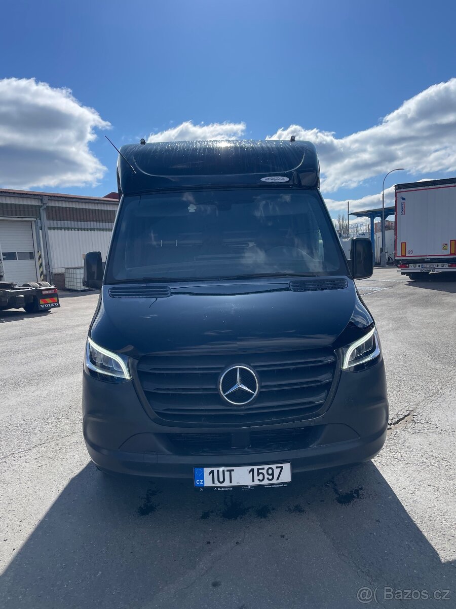 Mercedes sprinter Odtahovka